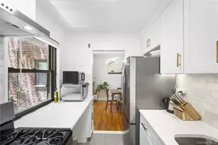 58-42 246th Crescent, Douglaston, NY 11362 - Photo 6