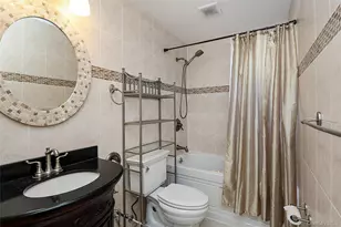 25A Reynolds St, Huntington Station, NY 11746 - Photo 12