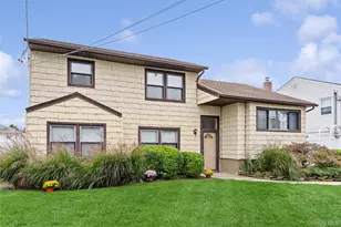 3612 Ladonia St, Seaford, NY 11783 - Photo 2