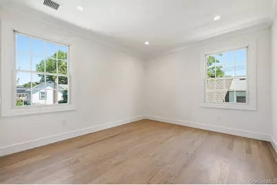 43 Highland Avenue, Port Washington, NY 11050 - Photo 26