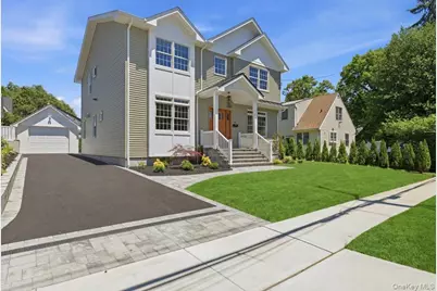 43 Highland Avenue, Port Washington, NY 11050 - Photo 2
