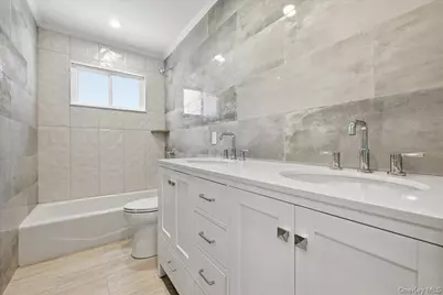 43 Highland Avenue, Port Washington, NY 11050 - Photo 34