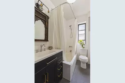35 Crown #4G, Brooklyn, NY 11225 - Photo 12