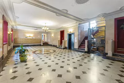 35 Crown #4G, Brooklyn, NY 11225 - Photo 14