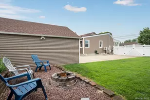 59 Lambert Ave, Farmingdale, NY 11735 - Photo 20