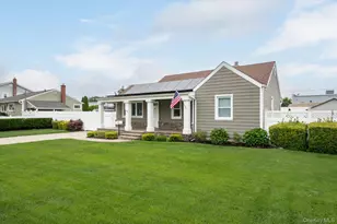 59 Lambert Ave, Farmingdale, NY 11735 - Photo 4
