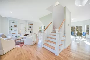 42 Judith Dr, Coram, NY 11727 - Photo 4