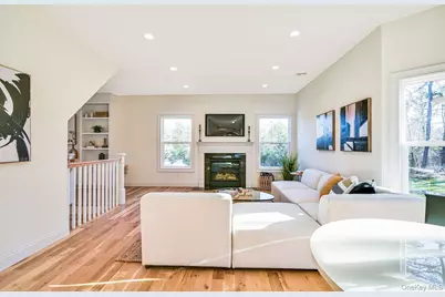 42 Judith Drive, Coram, NY 11727 - Photo 10
