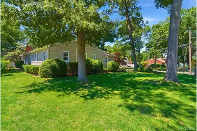 22 Stephens Court, Hauppauge, NY 11788 - Photo 28