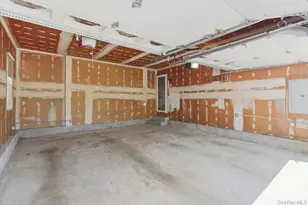 22 Stephens Ct, Hauppauge, NY 11788 - Photo 26