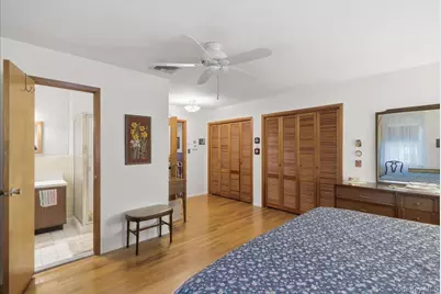 22 Stephens Court, Hauppauge, NY 11788 - Photo 16