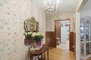22 Stephens Ct, Hauppauge, NY 11788 - Photo 4