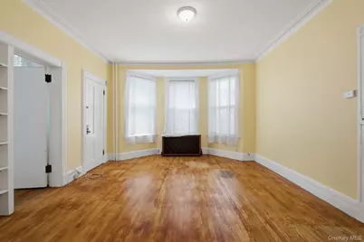 4309 Vireo Avenue, Bronx, NY 10470 - Photo 12