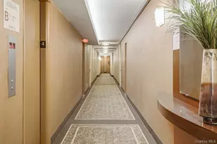 166-25 Powells Cove Blvd, Whitestone, NY 11357 - Photo 20