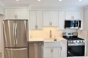 1271 California Rd, Eastchester, NY 10709 - Photo 2