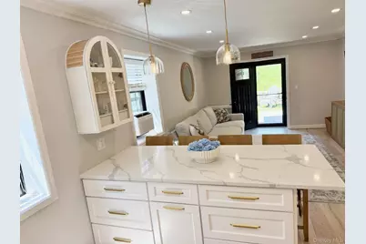 1271 California Road #D-3, Eastchester, NY 10709 - Photo 4