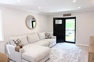 1271 California Rd, Eastchester, NY 10709 - Photo 10