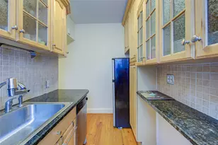 167-10 Crocheron Ave, Flushing, NY 11358 - Photo 10