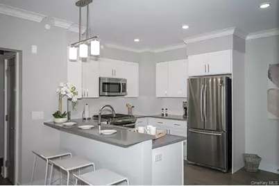 75 Circle Drive #90-106, Central Islip, NY 11722 - Photo 4