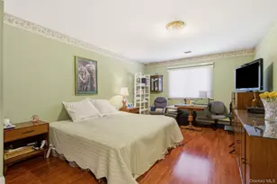 128 Scarlett Dr, Commack, NY 11725 - Photo 20