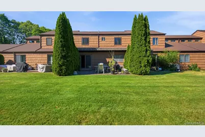 128 Scarlett Drive, Commack, NY 11725 - Photo 28