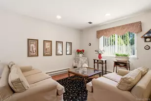128 Scarlett Dr, Commack, NY 11725 - Photo 10