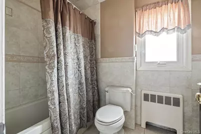 39 Grant Street, Farmingdale, NY 11735 - Photo 10