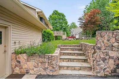 318 Beattie Road, Washingtonville, NY 10992 - Photo 36