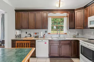 318 Beattie Rd, Washingtonville, NY 10992 - Photo 12