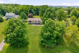 318 Beattie Rd, Washingtonville, NY 10992 - Photo 2