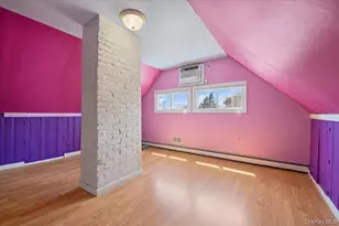 2 Bridge Ln, Hicksville, NY 11801 - Photo 24