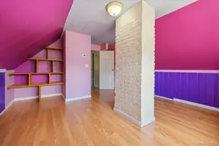 2 Bridge Ln, Hicksville, NY 11801 - Photo 26