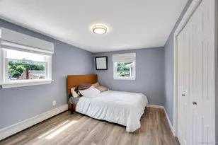 24 Worden Pl, West Babylon, NY 11704 - Photo 14
