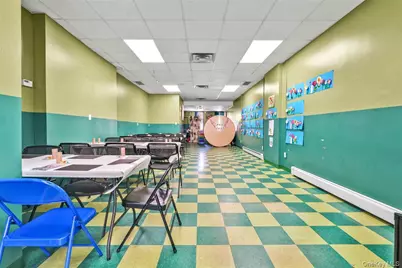 107-17 Metropolitan Avenue, Forest Hills, NY 11375 - Photo 6