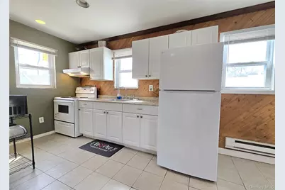 18 Wyandotte Street, Selden, NY 11784 - Photo 6