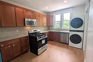 632 Middle Neck Rd, Great Neck, NY 11023 - Photo 6