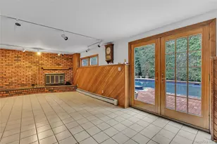 15 Veronica Ct, Smithtown, NY 11787 - Photo 24