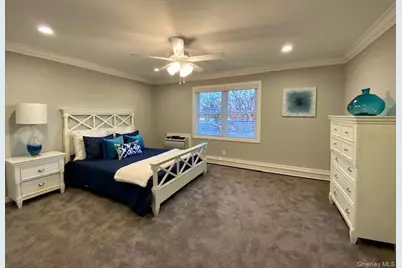 1593 August Road #1634, North Babylon, NY 11703 - Photo 6