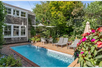28 Bowden Square, Southampton, NY 11968 - Photo 18