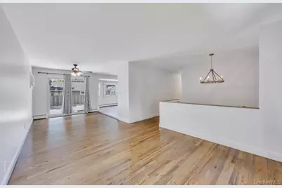 279 Haven Avenue, Ronkonkoma, NY 11779 - Photo 6