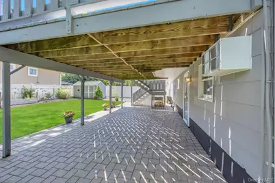 279 Haven Avenue, Ronkonkoma, NY 11779 - Photo 26