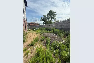 9430 Albert Road, Ozone Park, NY 11417 - Photo 12