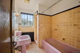 43 Pinecrest Pkwy, Hastings on Hudson, NY 10706 - Photo 18