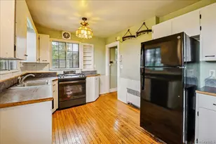 43 Pinecrest Pkwy, Hastings on Hudson, NY 10706 - Photo 12