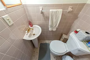 446 N Corona Ave, Valley Stream, NY 11580 - Photo 18
