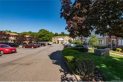 446 N Corona Avenue, Valley Stream, NY 11580 - Photo 28