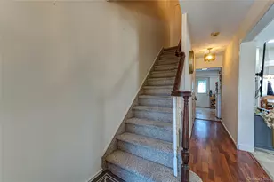446 N Corona Ave, Valley Stream, NY 11580 - Photo 20