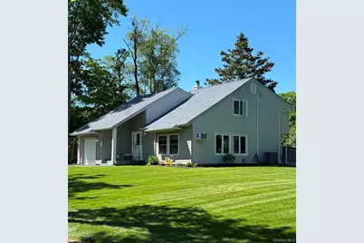1 Lake Placid Court, Coram, NY 11727 - Photo 2