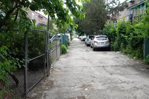 718 E 80th St, Brooklyn, NY 11236 - Photo 6