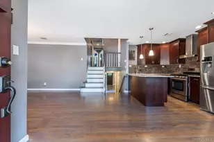3 Drake Ln, Kings Park, NY 11754 - Photo 4